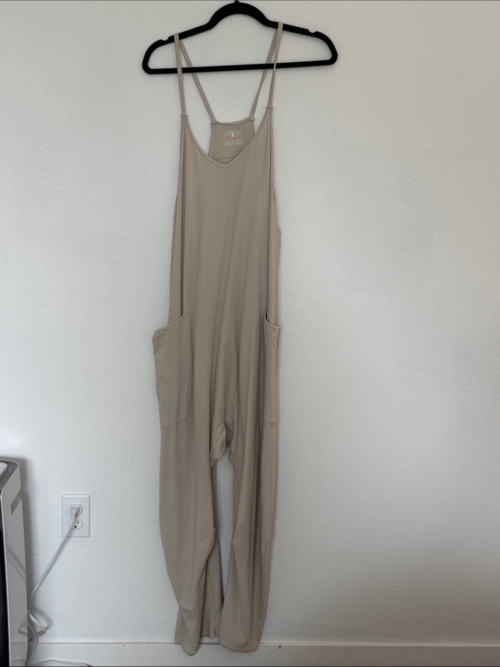 Women’s Beige Relaxed Jumpsuit with Pockets